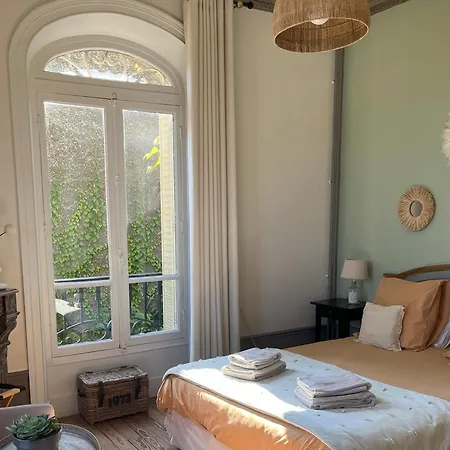 La Poterne L A Epernay 度假居